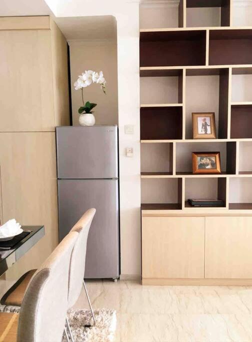 Апартаменты Fx Sudirman 28 Джакарта Экстерьер фото